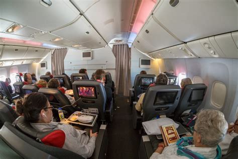 air canada boeing 777-200lr economy
